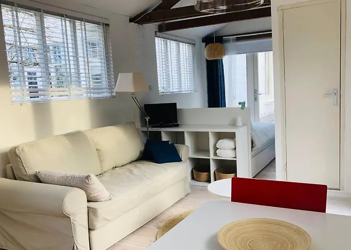 Vakantiehuis Tiny House In Tuin De Statige Mariahof *