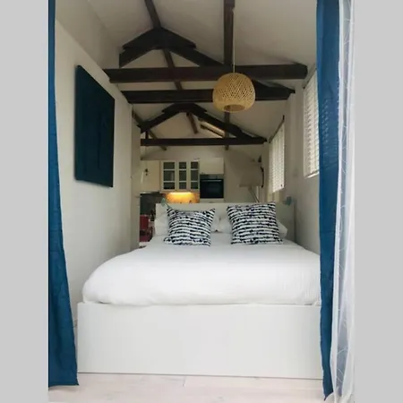 Tiny House In Tuin De Statige Mariahof Σπίτι διακοπών Ντόρντρεχτ
