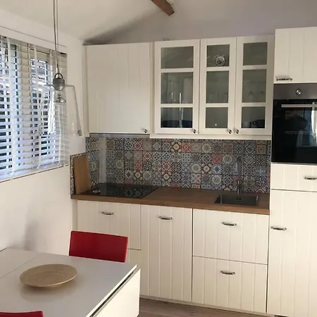 Σπίτι διακοπών Tiny House In Tuin De Statige Mariahof *
