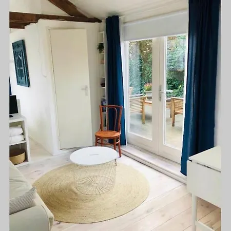 Tiny House In Tuin De Statige Mariahof Σπίτι διακοπών Ντόρντρεχτ